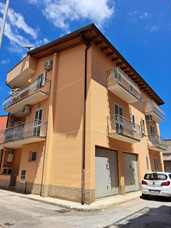 La Casa Vacanza Фальконе Экстерьер фото